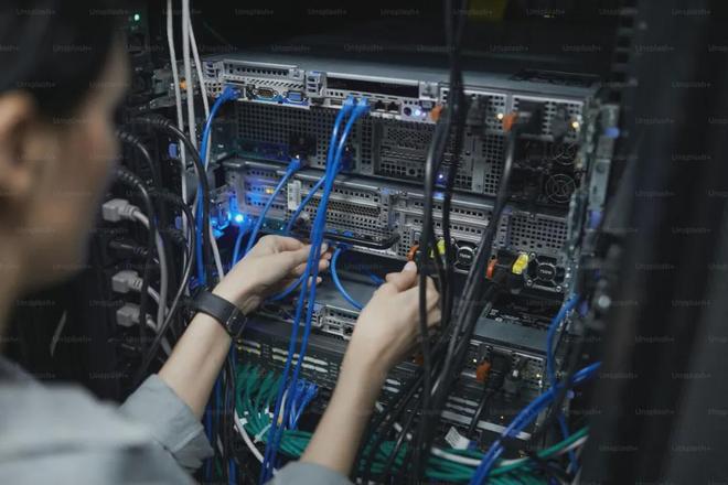 全球数据中心能源管理前沿:PDU与智能PDU的应用与趋势分析(图2)