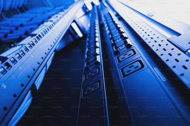 全球数据中心能源管理前沿:PDU与智能PDU的应用与趋势分析(图3)